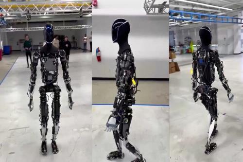 جدید ترین فیلم از طریق رفتن ربات تسلا را تماشا کنید